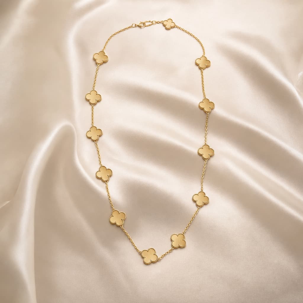 Bijou Van Cleef & Arpels présenté pour expertise et rachat par Ecrila